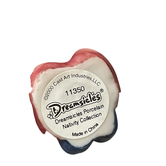 Vintage Dreamsicles Collection Porcelain Nativity 7 Pc. set 18kt Gold Accents - Picture 5 of 7